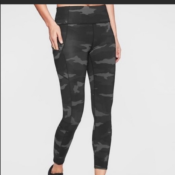 ATHLETA Camo Contender 7/8 Tight Leggings Gray Camouflage - Picture 2 of 7